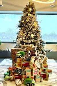 tree-gifts